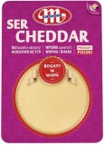 Ser Cheddar w plastrach