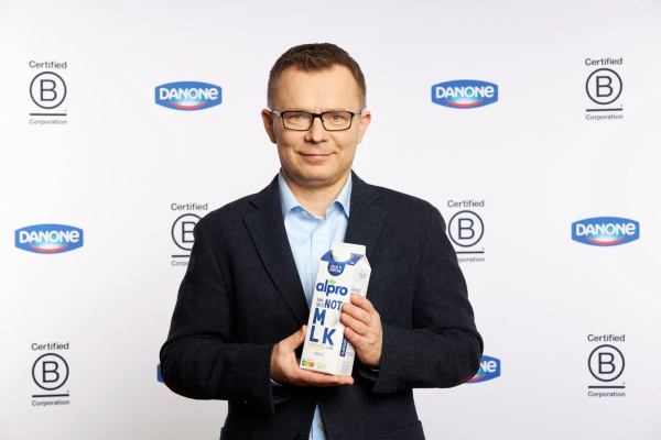 Danone Sumiła