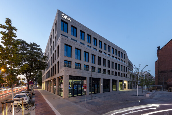 gea-hq-duesseldorf-ansgar-van-treeck-external view